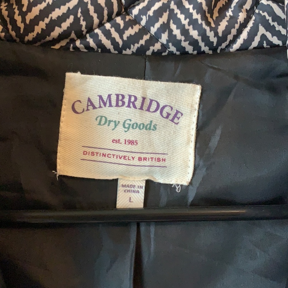 Quilted Chevron Patterned Vest - image 3